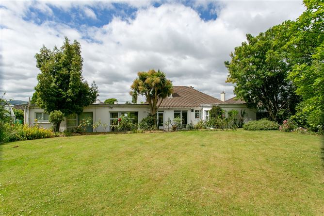 6 Taney Lawn, Dundrum, Dublin 14