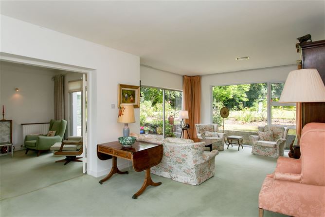 6 Taney Lawn, Dundrum, Dublin 14