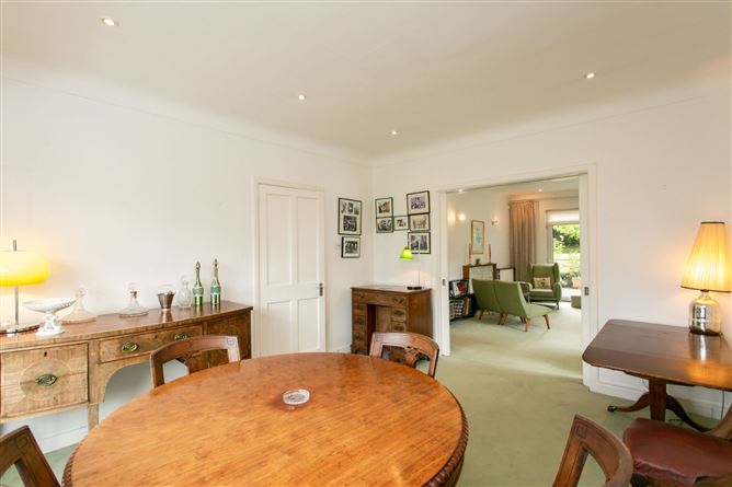 6 Taney Lawn, Dundrum, Dublin 14