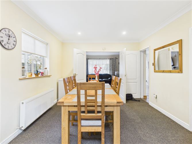 9 Elmfield Close, Clarehall, Dublin 13