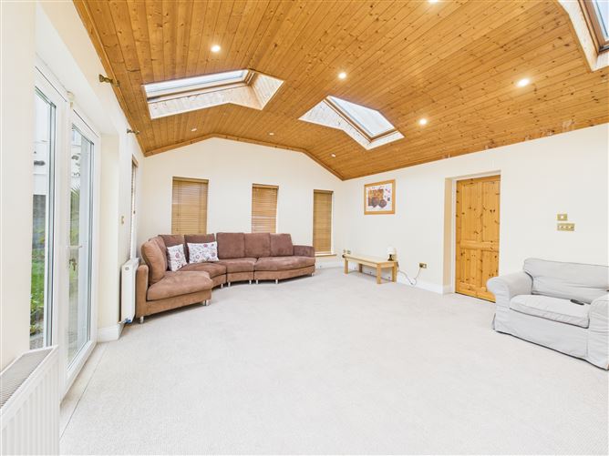 9 Elmfield Close, Clarehall, Dublin 13