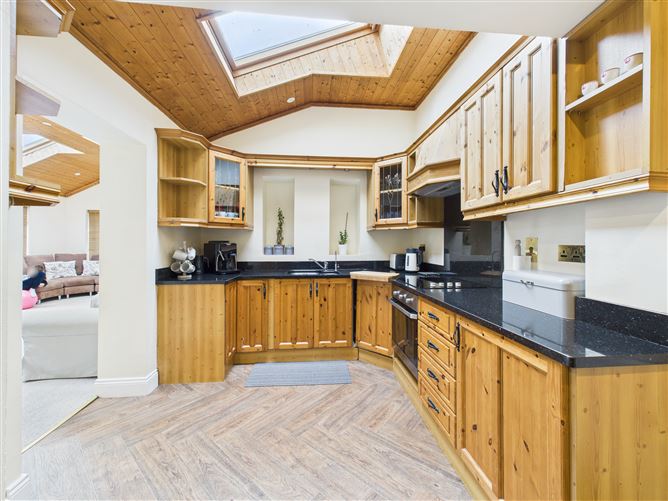 9 Elmfield Close, Clarehall, Dublin 13