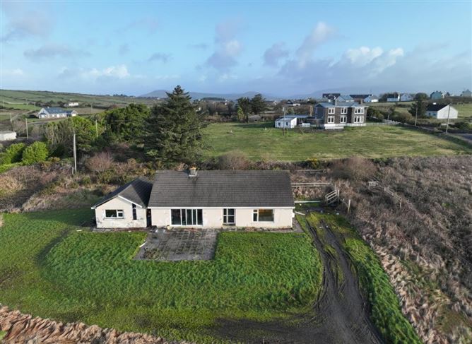 Dungeagan, Ballinskelligs, Co. Kerry