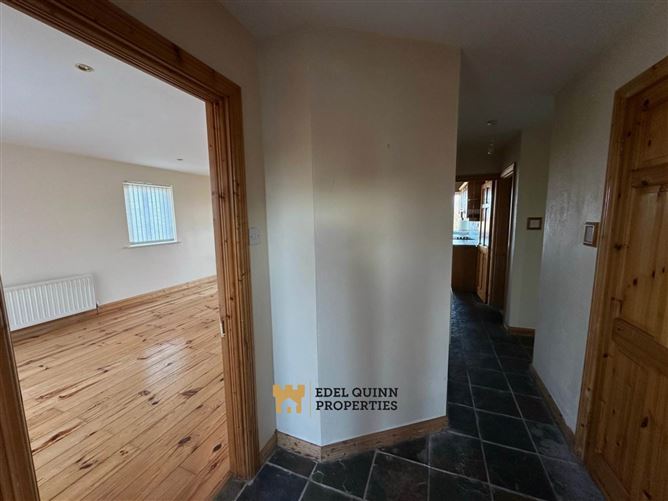 10 Ardeelan Cottages, Rossnowlagh, County Donegal