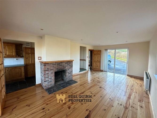 10 Ardeelan Cottages, Rossnowlagh, County Donegal