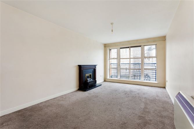 20 Rochfort House, Dean Court, Patrick Street, Dublin 8