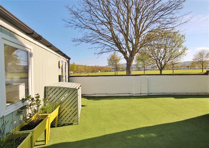 8 Drysdale Close, Old Bawn, Tallaght, Dublin 24