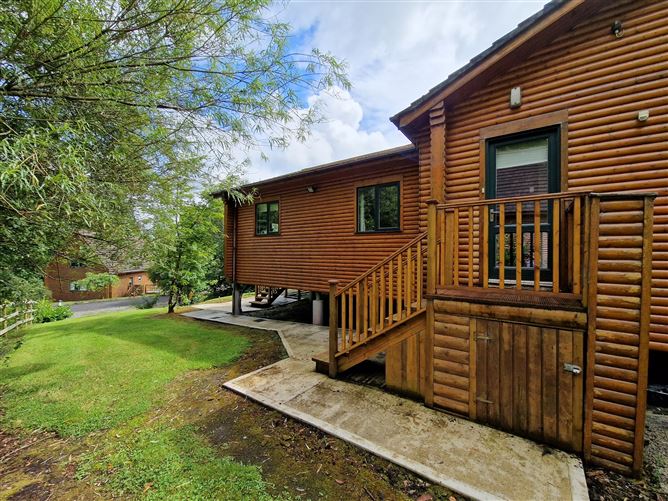 2 Cornadarragh, Belturbet, Cavan