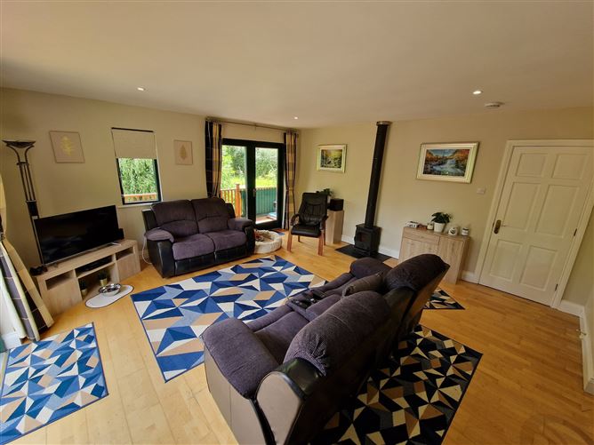 2 Cornadarragh, Belturbet, Cavan