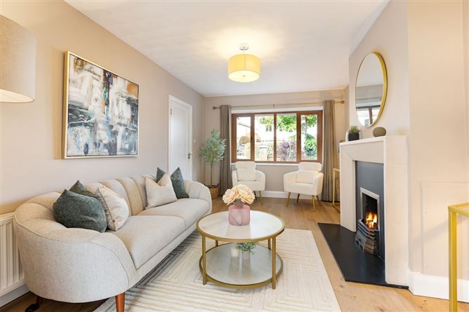 63 Mount Eagle Drive, Leopardstown, Dublin 18