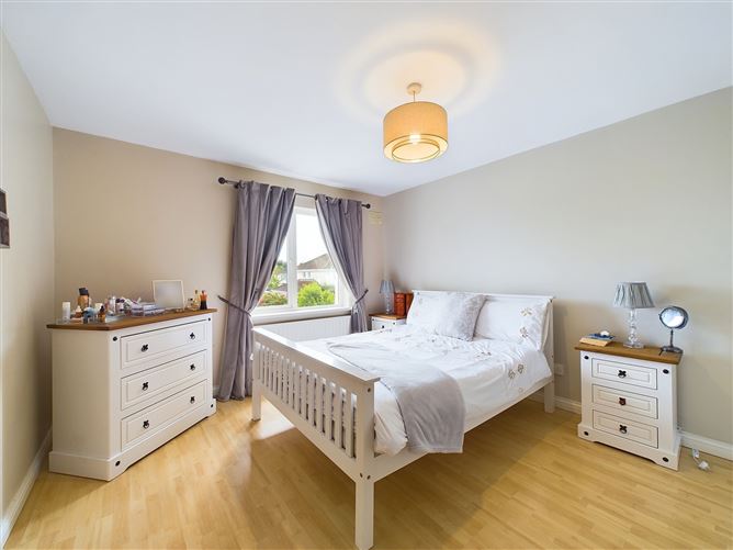 40 The Hawthorns, Limerick Road, Ennis, Co. Clare