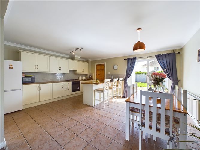 40 The Hawthorns, Limerick Road, Ennis, Co. Clare