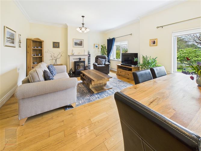 9 St. Ibar's Villas, Castlebridge, Wexford