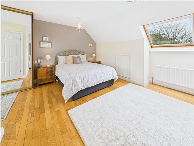 9 St. Ibar's Villas, Castlebridge, Wexford