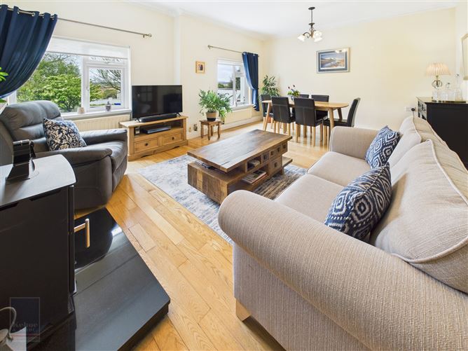 9 St. Ibar's Villas, Castlebridge, Wexford