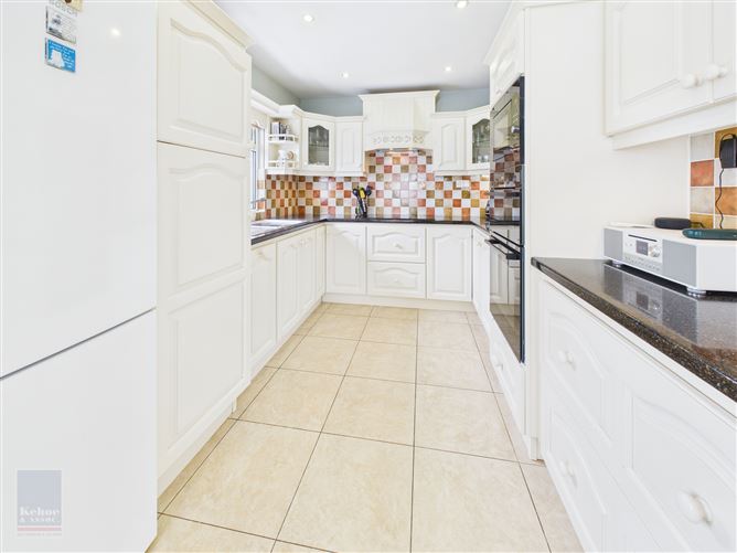 9 St. Ibar's Villas, Castlebridge, Wexford