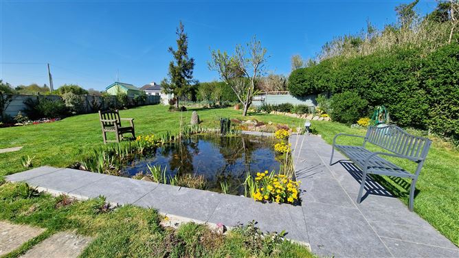 9 St. Ibar's Villas, Castlebridge, Wexford