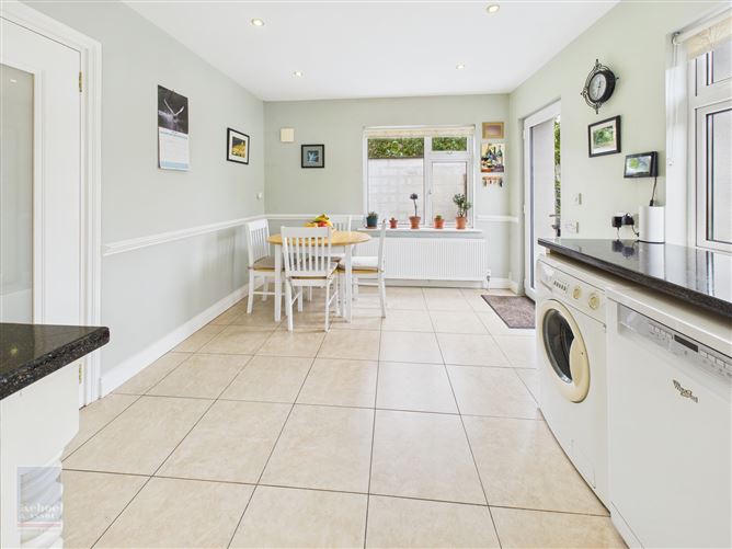 9 St. Ibar's Villas, Castlebridge, Wexford