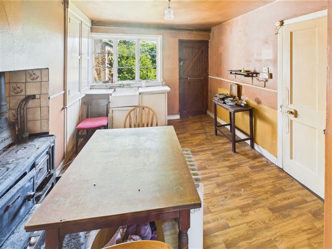 17 William Street, Nenagh, Co. Tipperary