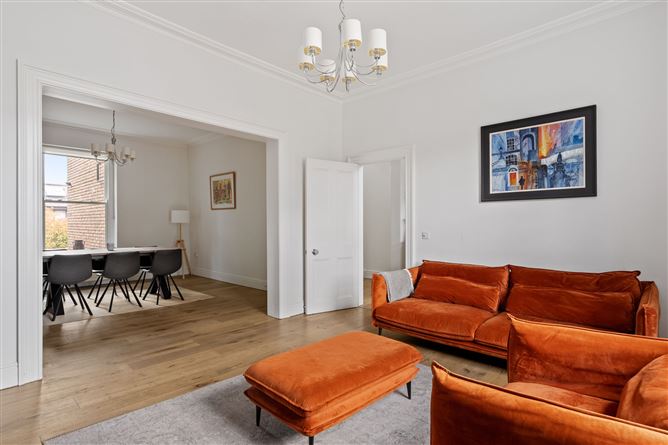 https://photos-a.propertyimages.ie/media/5/3/5/4950535/b1a2684a-c64d-4427-9c6c-9f002fd93442_l.jpg