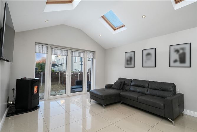 4 Peyton Square, Rathcoole, Co. Dublin