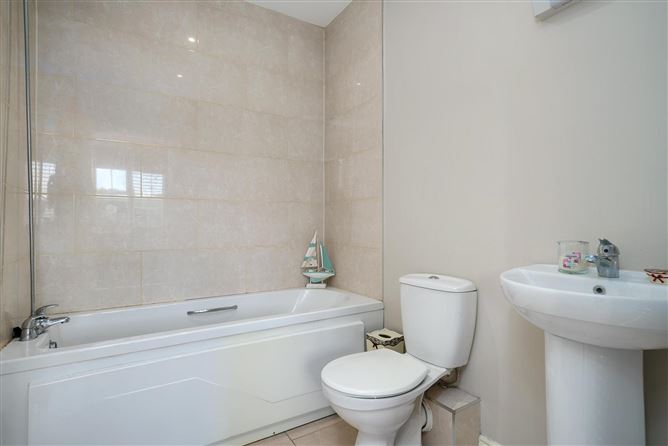 4 Peyton Square, Rathcoole, Co. Dublin