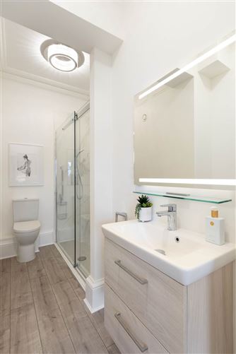 Photo 10 of 22 — Apt 11 Anglesea, Crofton Road, Dun Laoghaire, County Dublin