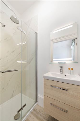 Photo 12 of 22 — Apt 11 Anglesea, Crofton Road, Dun Laoghaire, County Dublin