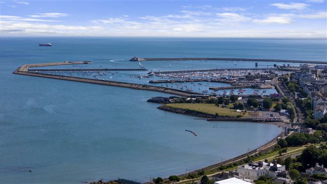 Photo 16 of 22 — Apt 11 Anglesea, Crofton Road, Dun Laoghaire, County Dublin