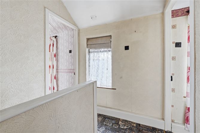 Photo 8 of 20 — 4 Wellmount Crescent, Finglas, Dublin 11