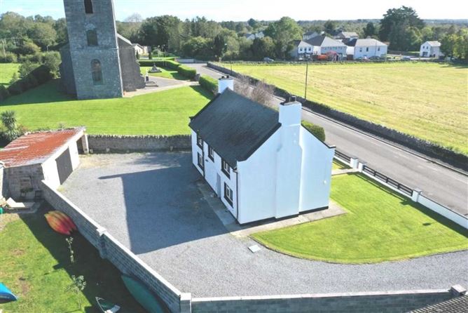 Old School House, Ballyforan Village, Ballyforan, County Roscommon