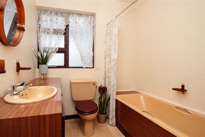 Sean Chluain, Barronsland, Thomastown, Co. Kilkenny