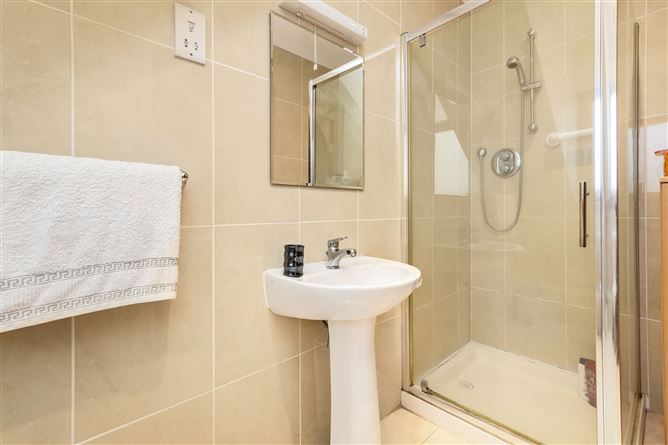 10 Oyster Bay, Rosses Point, Co. Sligo