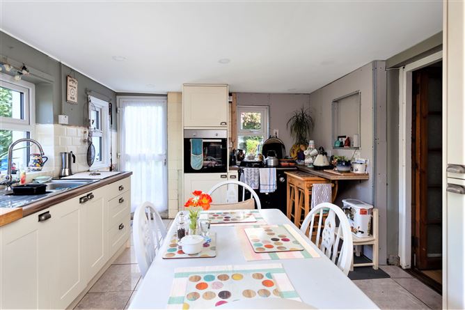 Castle House, Poplar Square, Naas, Co. Kildare