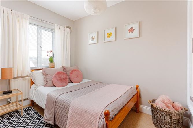 30 Chapelizod Court, Chapelizod, Dublin