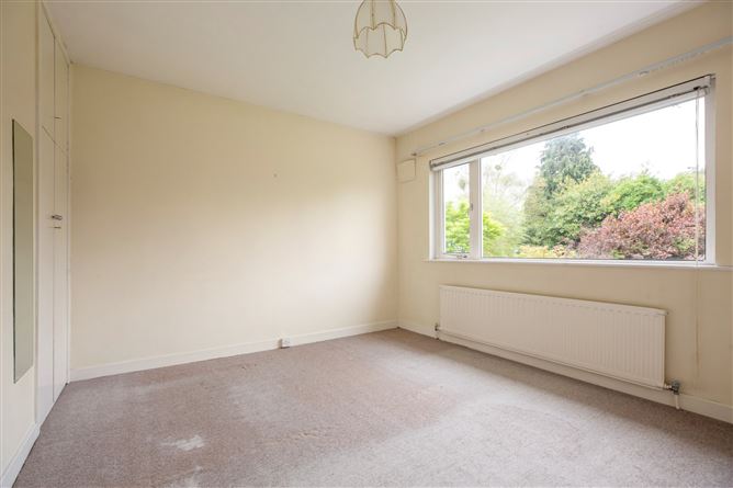 18 Ardmeen Park, Blackrock, Co. Dublin
