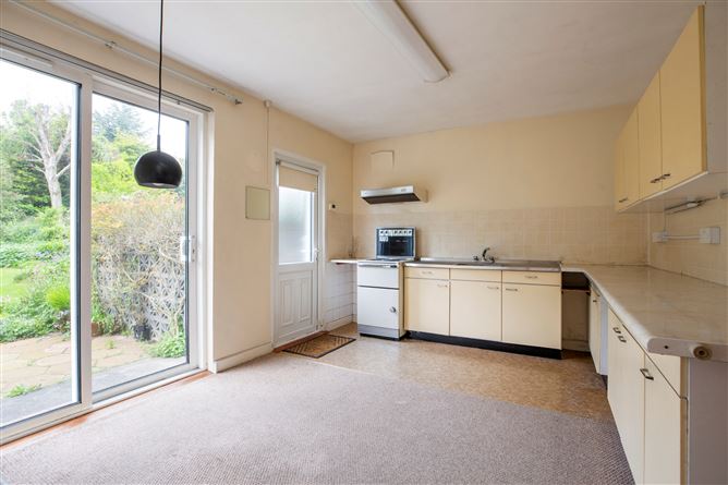 18 Ardmeen Park, Blackrock, Co. Dublin