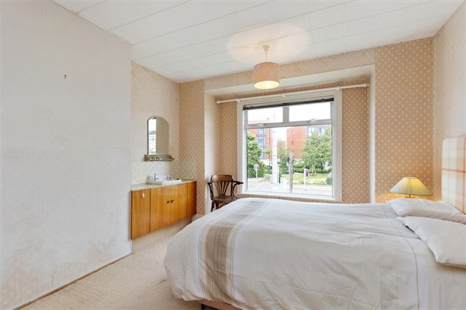 6 Kill Avenue, Dun Laoghaire, County Dublin