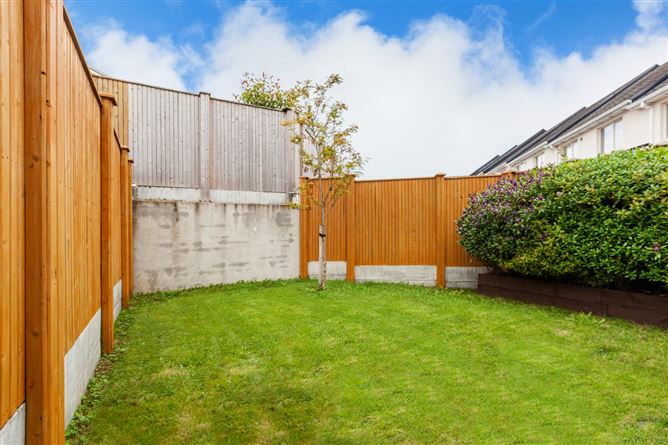 2 Hamilton View, Royal Canal Park, Ashtown, D.15