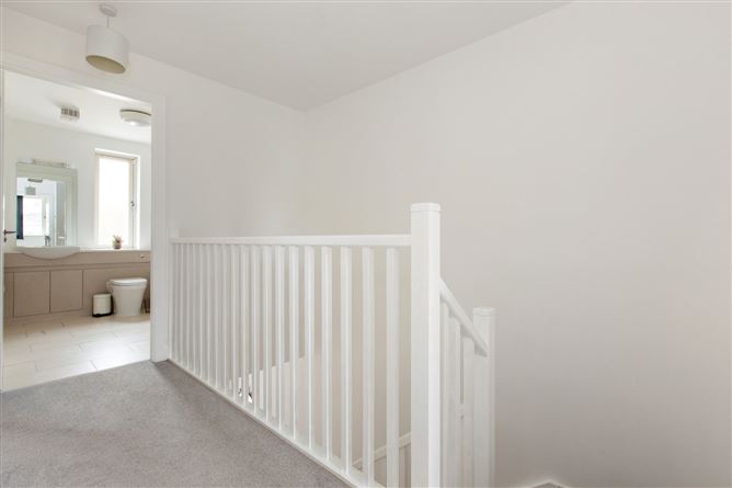 2 Hamilton View, Royal Canal Park, Ashtown, D.15