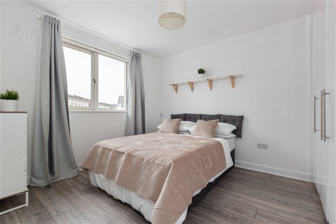 2 Hamilton View, Royal Canal Park, Ashtown, D.15