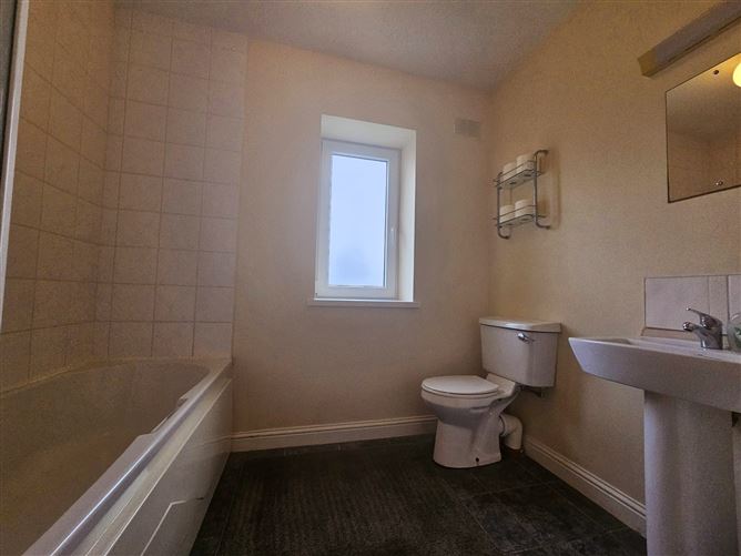 Apartment 38 Clonard village, Wexford Town, Wexford