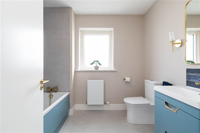 5 Suttonfield Paddocks, Kiltiernan, Dublin 18, County Dublin
