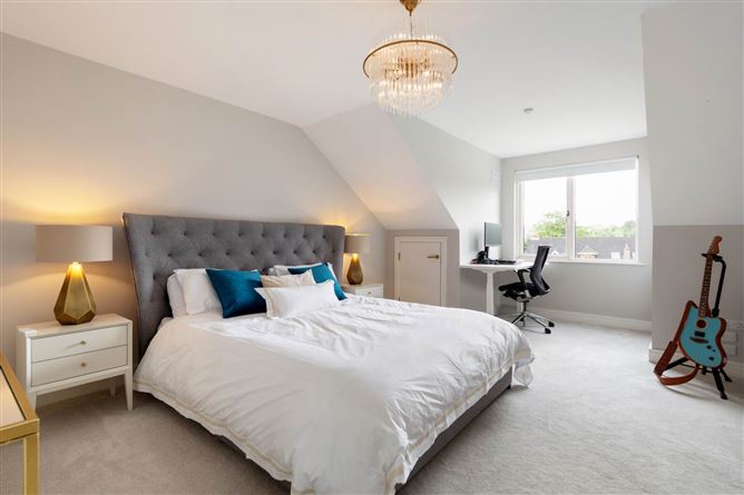 5 Suttonfield Paddocks, Kiltiernan, Dublin 18, County Dublin
