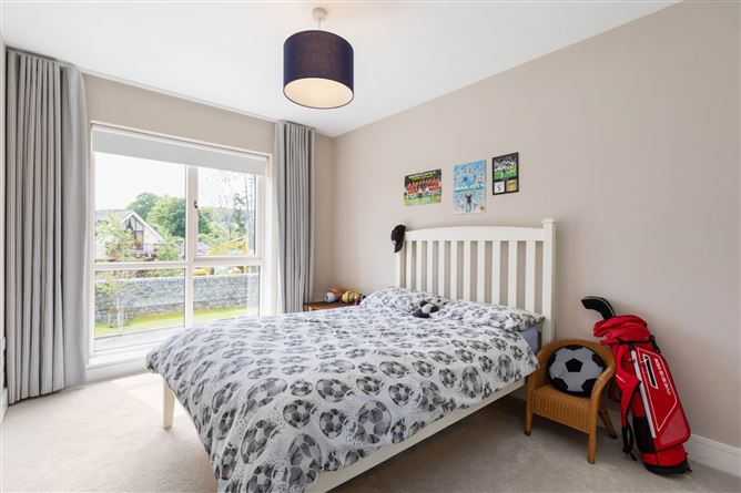 5 Suttonfield Paddocks, Kiltiernan, Dublin 18, County Dublin