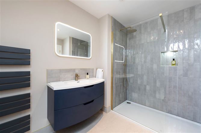 5 Suttonfield Paddocks, Kiltiernan, Dublin 18, County Dublin