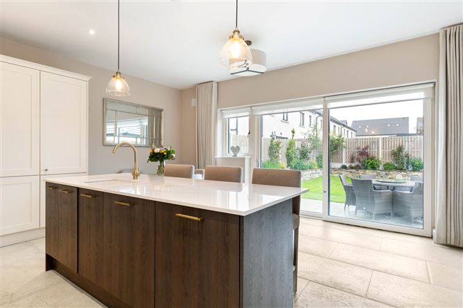 5 Suttonfield Paddocks, Kiltiernan, Dublin 18, County Dublin