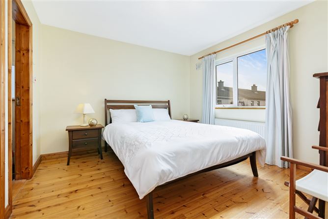 2 Oakfield Court, Ballydoogan, Sligo