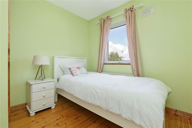 2 Oakfield Court, Ballydoogan, Sligo