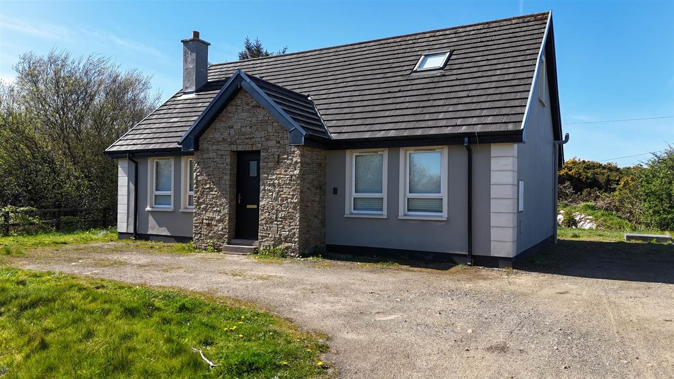1 Roshine Acres, Burtonport, County Donegal